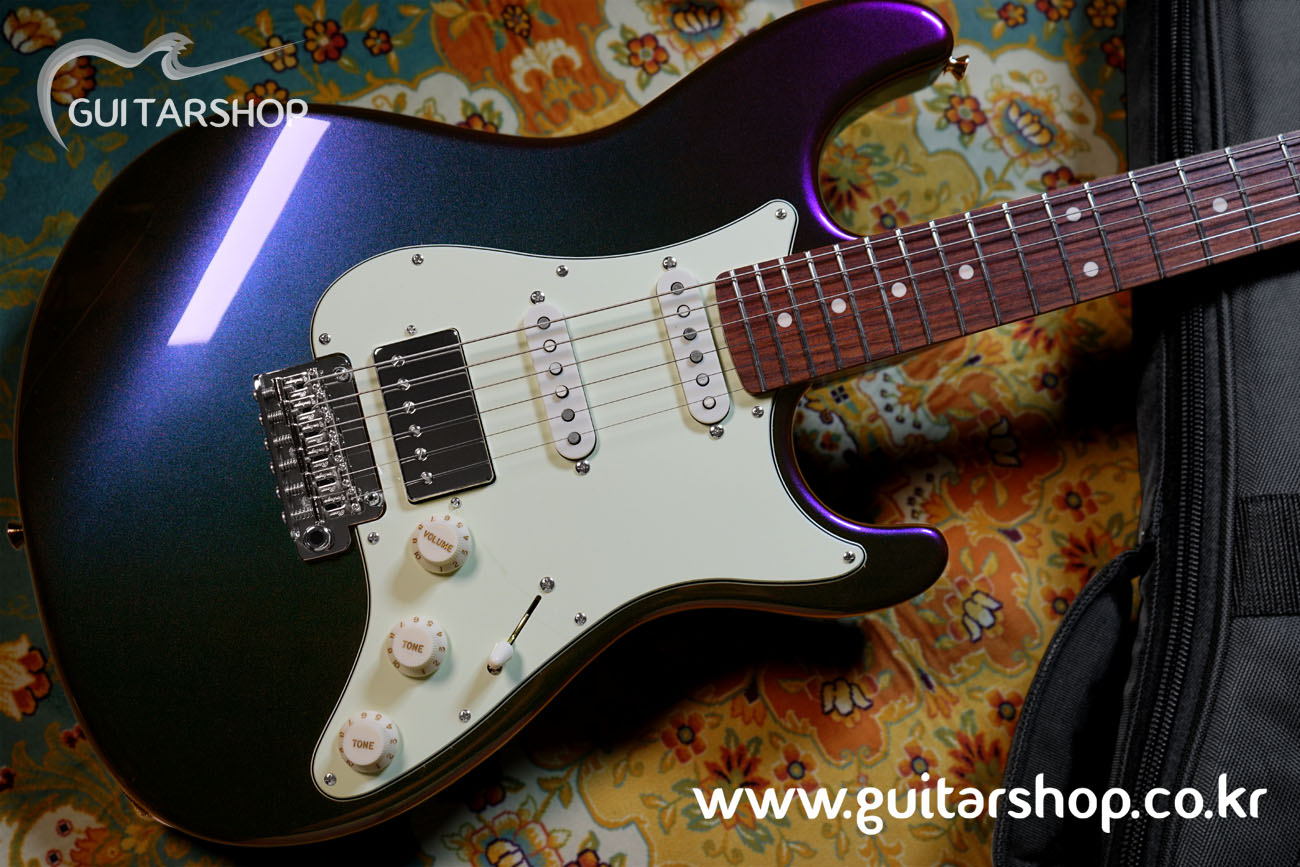 [Sold Out] SUGI Stargazer Guitar Majiora Color (각도 별로 달라 보이는 Limited Color Edition)