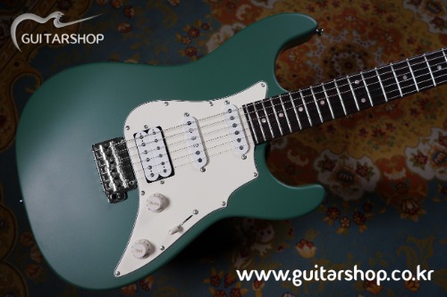 SAITO SR-22 (Moss Green Color) Guitars.